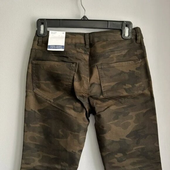 Zara Women's Green Camouflage Jeggings - Picture 12 of 13